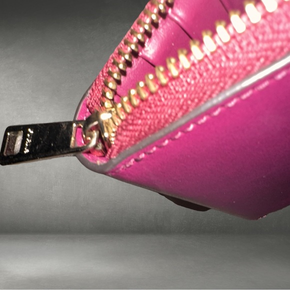 Furla Fushia Zip Wallet Italy new - Picture 6 of 7